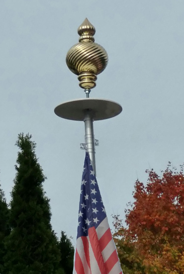 Ornate Flagpole / Pole Topper available in Gold or Silver.